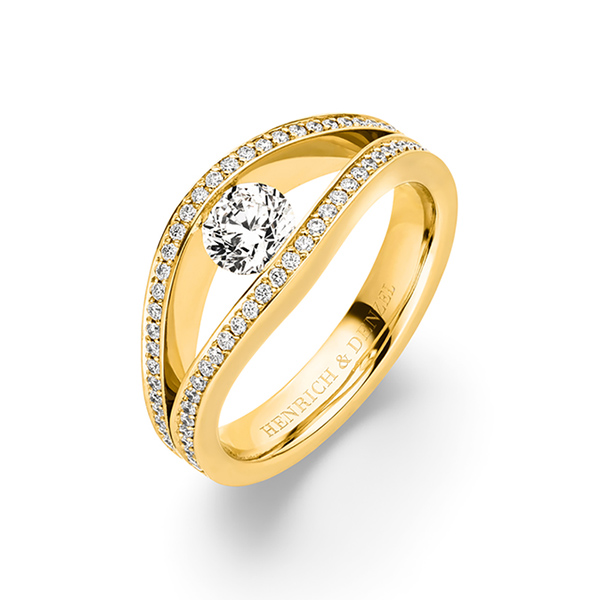 Diamond Solitaire Engagement Ring