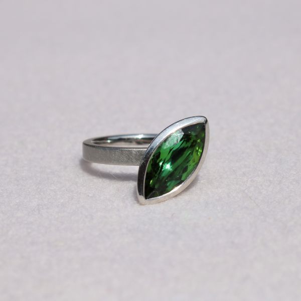 'La Gondola' Green Tourmaline Ring