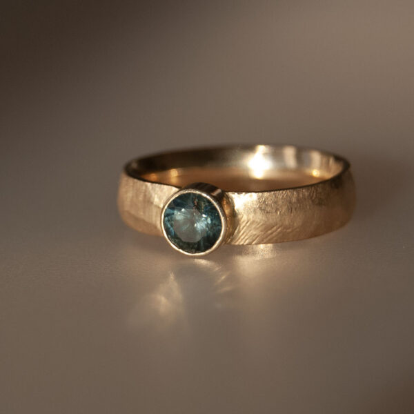 Teal Sapphire Hewn Band Solitaire