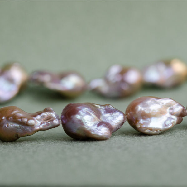 Baroque Pearl Strand