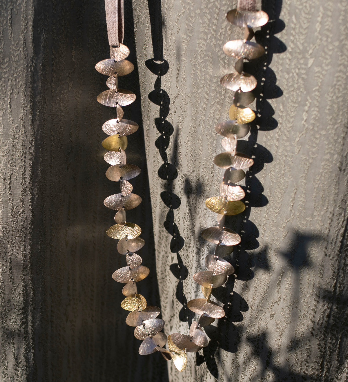 Two-Tone 'Samoa' Ribbon Necklace