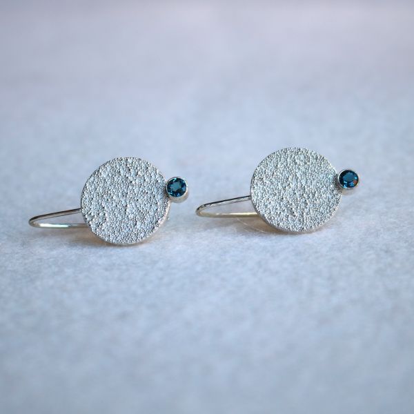 Schnee Topaz Earrings