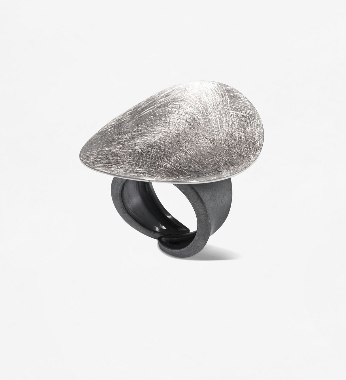 'Xips' Silver Ring